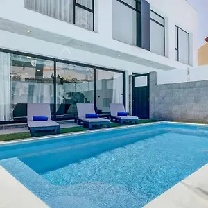 Villa Two Dreams Luxury, Corralejo